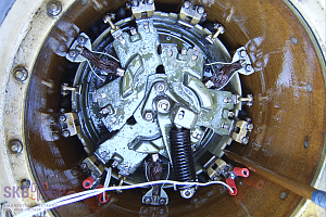 Connection to RS-4 OLTC at destructive testing